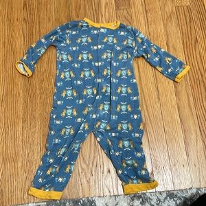 Magnetic me lion sword shield sleeper